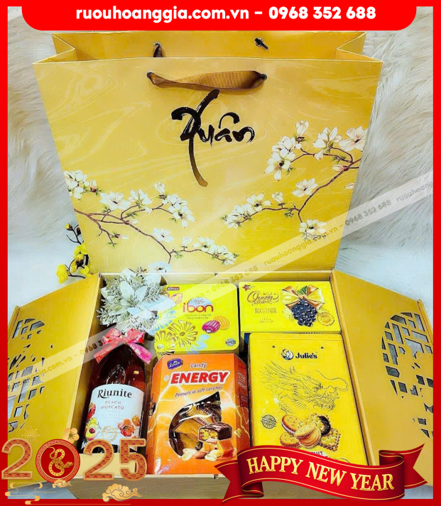 Mẫu quà tặng Tết Ất Tỵ 27